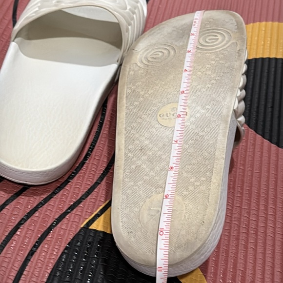 Gucci GG Logo Matelasse Pursuit Slides size 40 - Picture 8 of 9